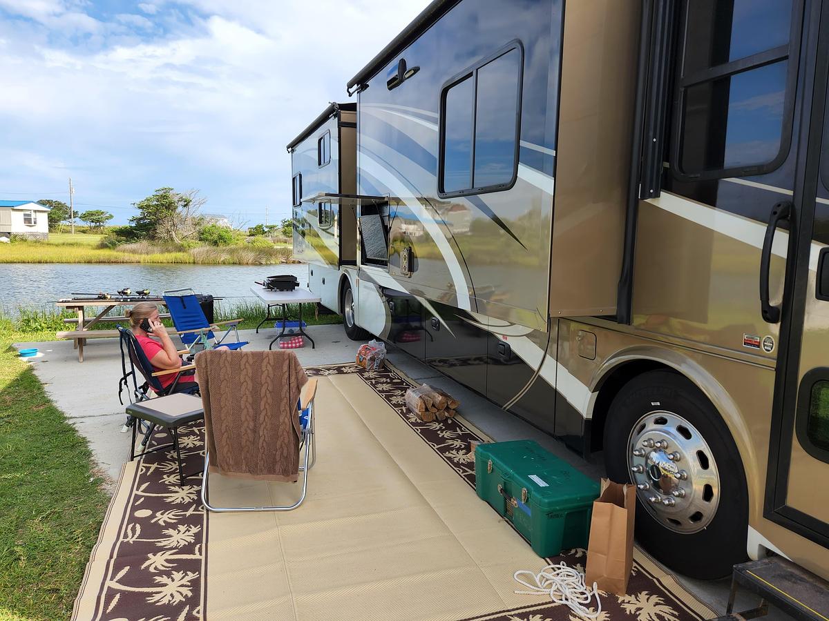 Used 2017 Tiffin Motorhomes Allegro Red 38QBA Class A Motorhome