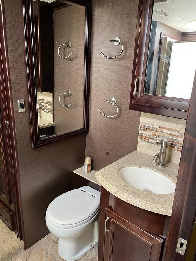 Used 2014 American Coach American Revolution 42T Class A Motorhome
