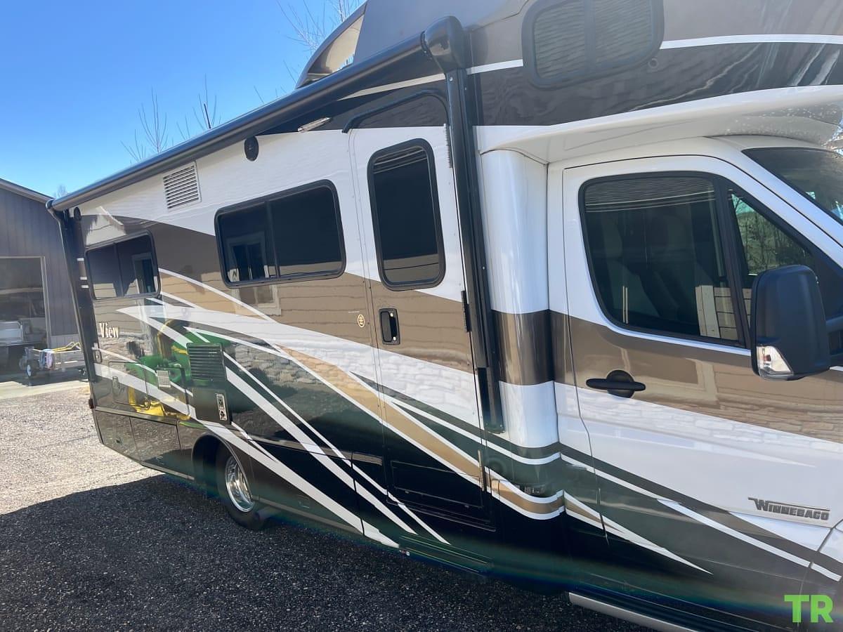 Used 2017 Winnebago View 25j