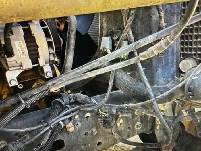 Used 2002 Chevrolet 6500