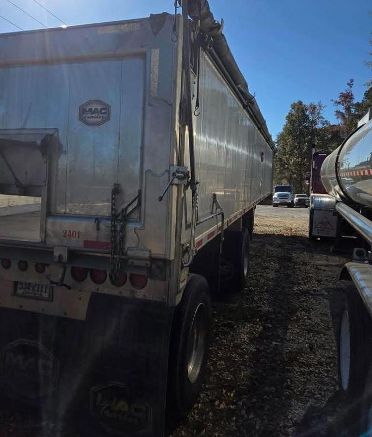 Used 2024 Mack Dump Trailer