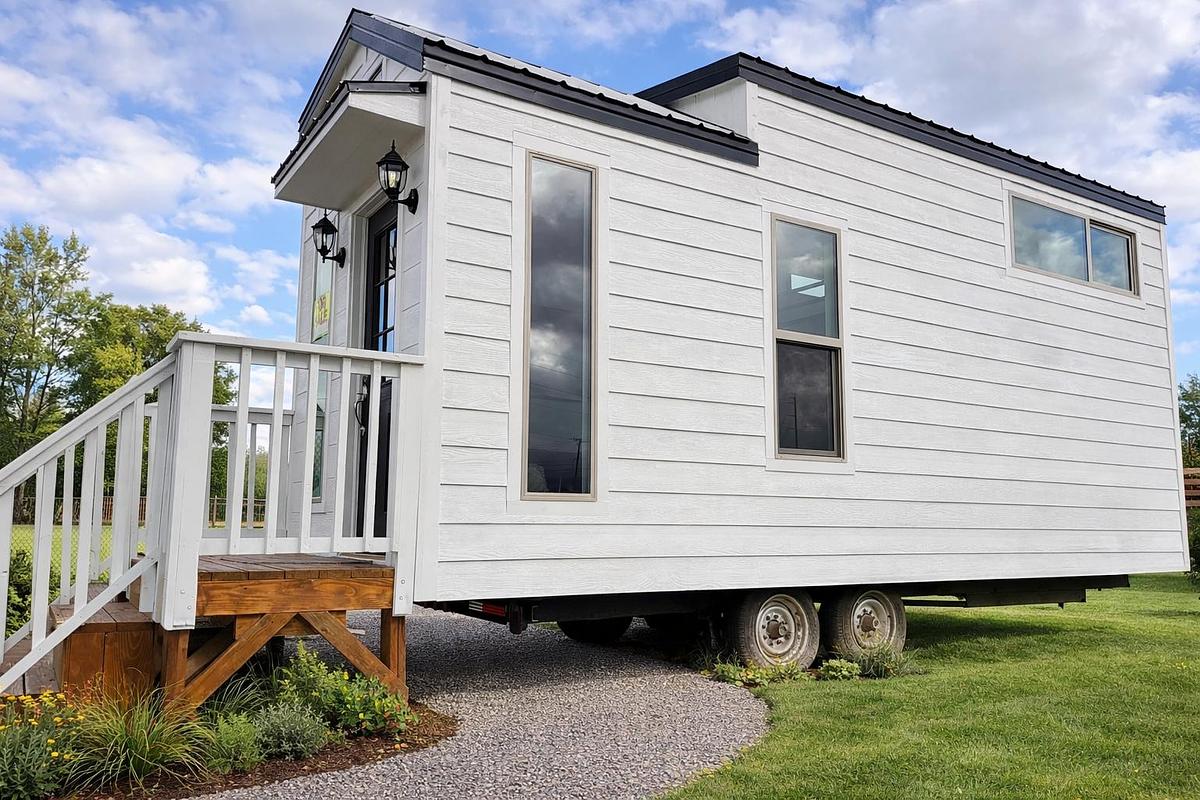 2025 Tiny Home on Wheels - Never Occupied