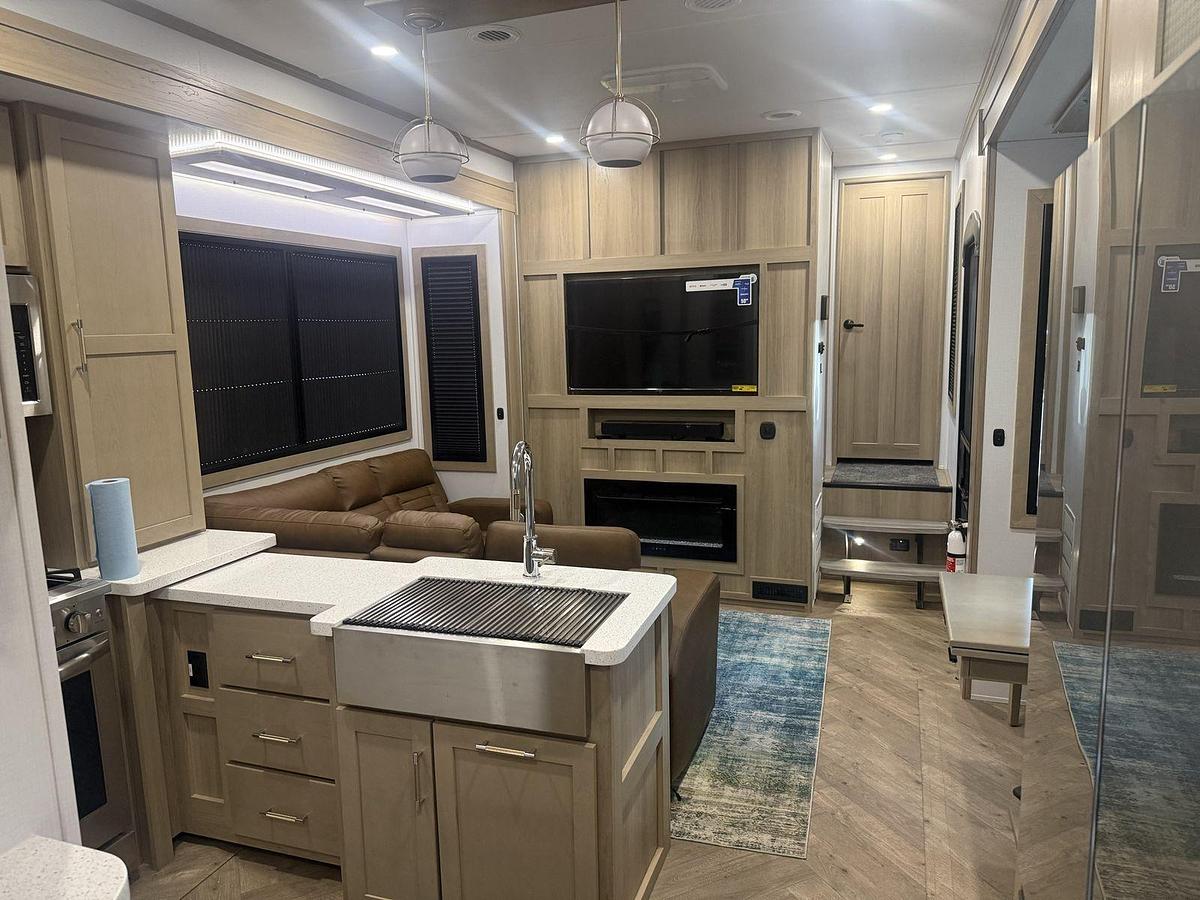 Used 2025 Keystone Raptor 433 Toy Hauler Fifth Wheel