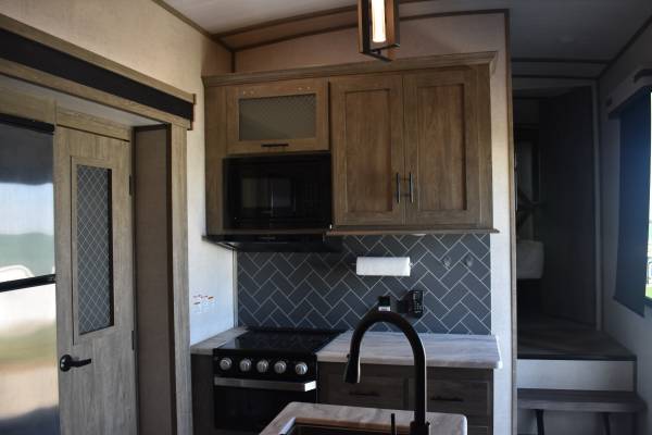 Used 2021 Forest River Salem Hemisphere And 2004 Chevy Truck Combo