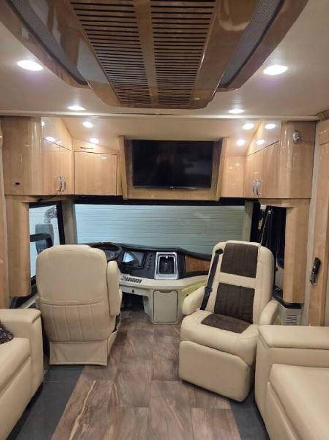 Used 2018 American Coach American Eagle 45A Class A Motorhome