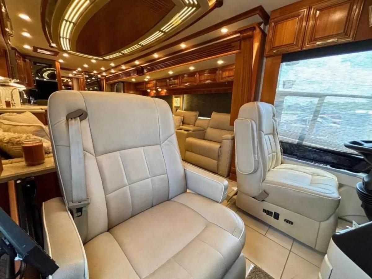 Used 2020 Newmar London Aire 4559