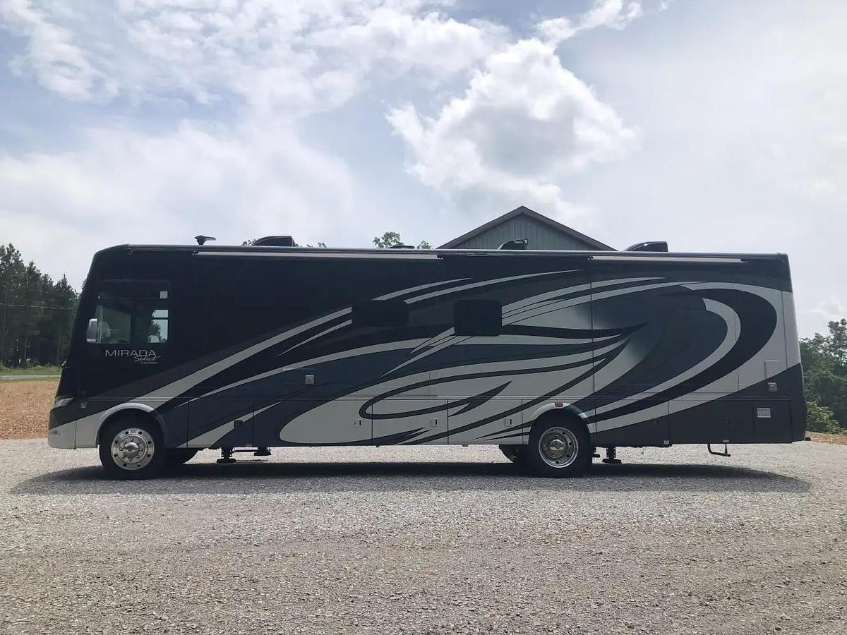 Used 2019 Coachmen Mirada Select 37SB Class A Motorhome