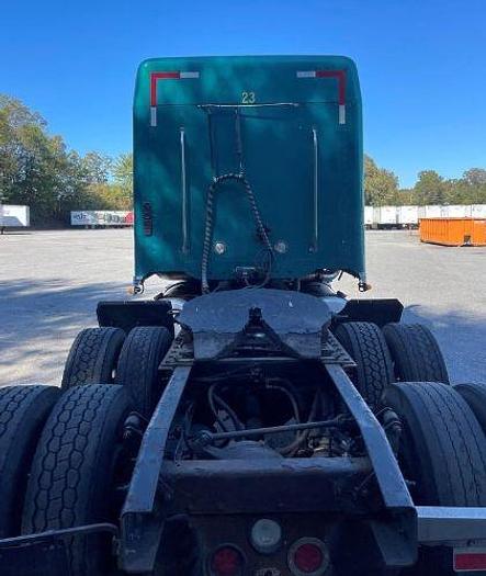 Used 2016 Freightliner CORONADO 132