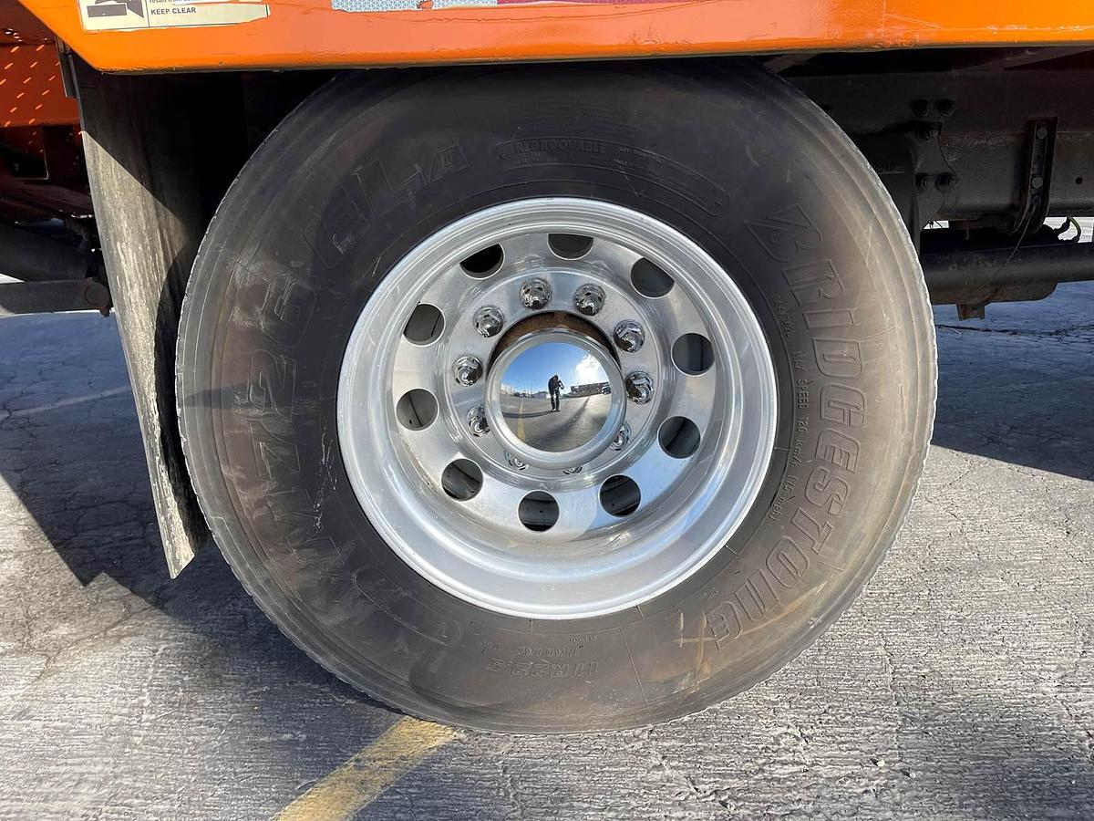 Used 2015 Freightliner M2