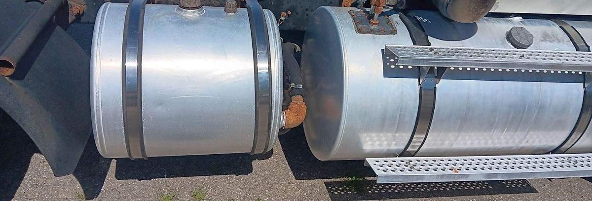 Used 2005 International 9200