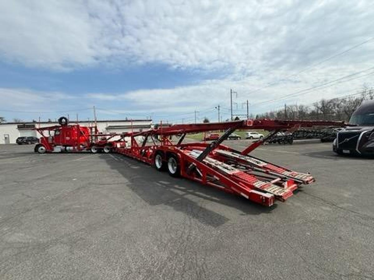 Used 2020 Peterbilt 389 Car Hauler
