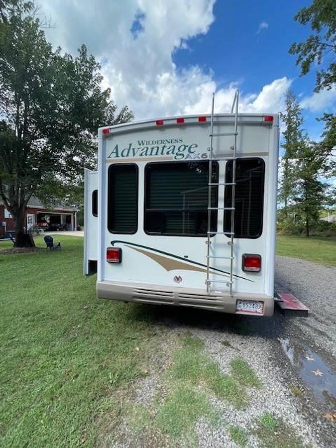 Used 2004 Fleetwood Wilderness