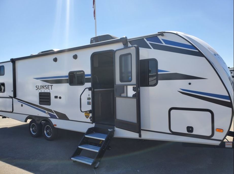 Used 2021 CrossRoads Sunset Trail 289QB