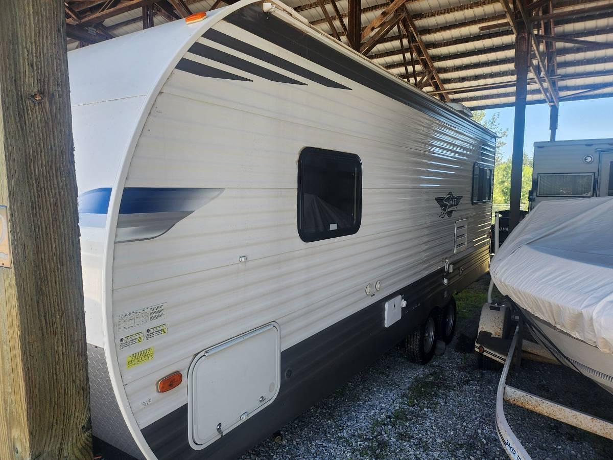 Used 2022 Shasta 21CK