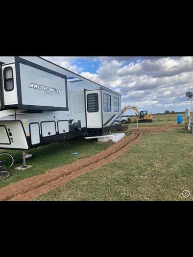 Used 2022 Forest River Cherokee Artic Wolf 3770 Suite