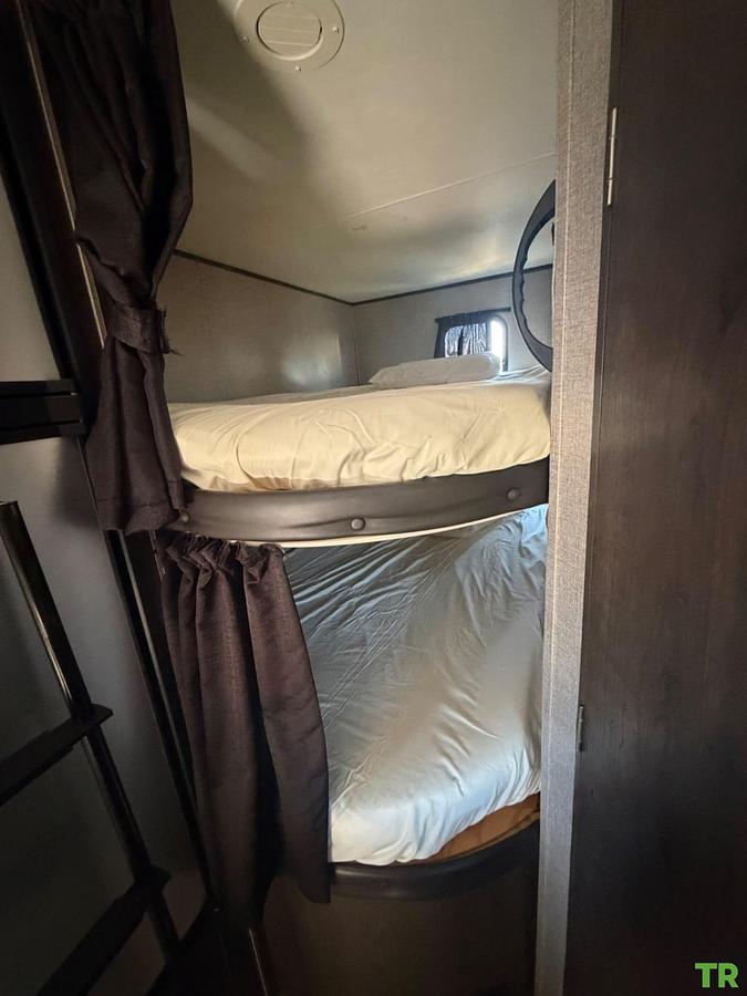 Used 2020 Jayco Rocky Mountain Edition Travel Trailer