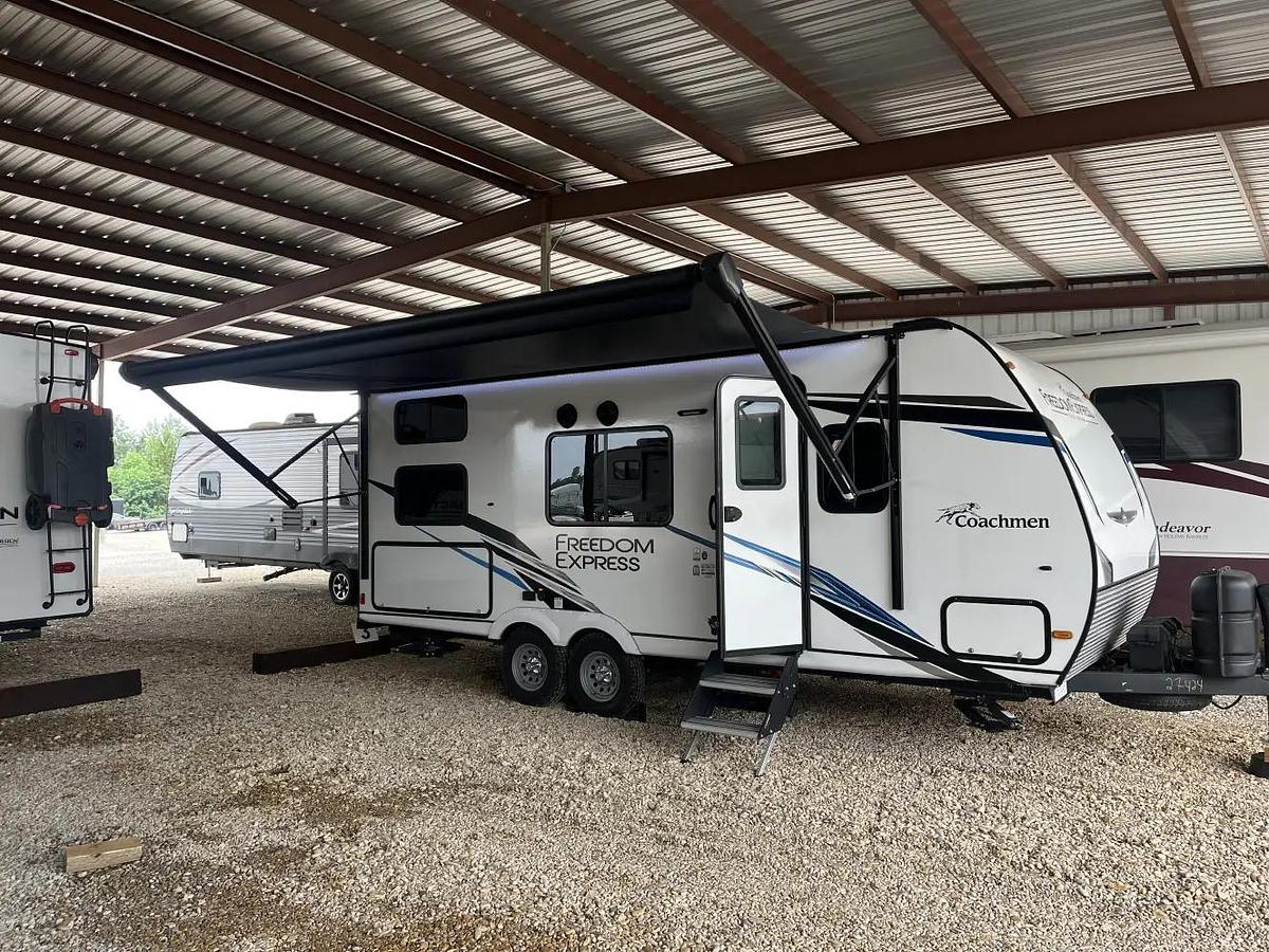 Used 2023 Coachmen Freedom Express Select 22se