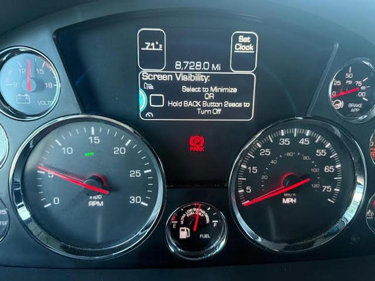 Used 2020 Kenworth W990