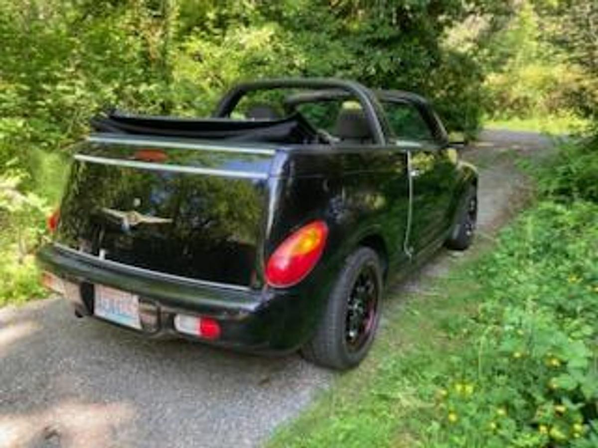 Used 2005 Chrysler PT Cruiser Convertible