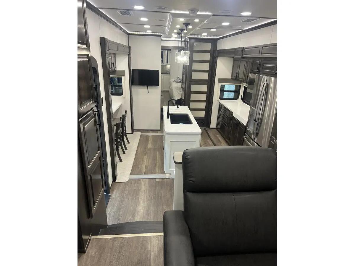 Used 2026 Luxe Regent Flb