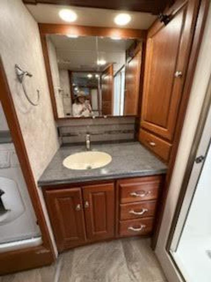 Used 2016 Winnebago Journey 40R