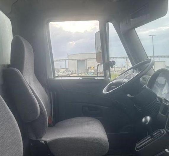 Used 2017 INTERNATIONAL DURASTAR 4300