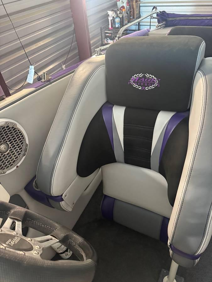 Used 2000 Magic 29 Wizard Performance Boat