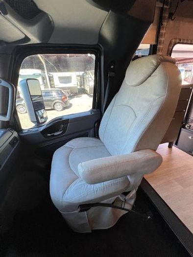 Used 2022 Nexus Super C Wraith 32W