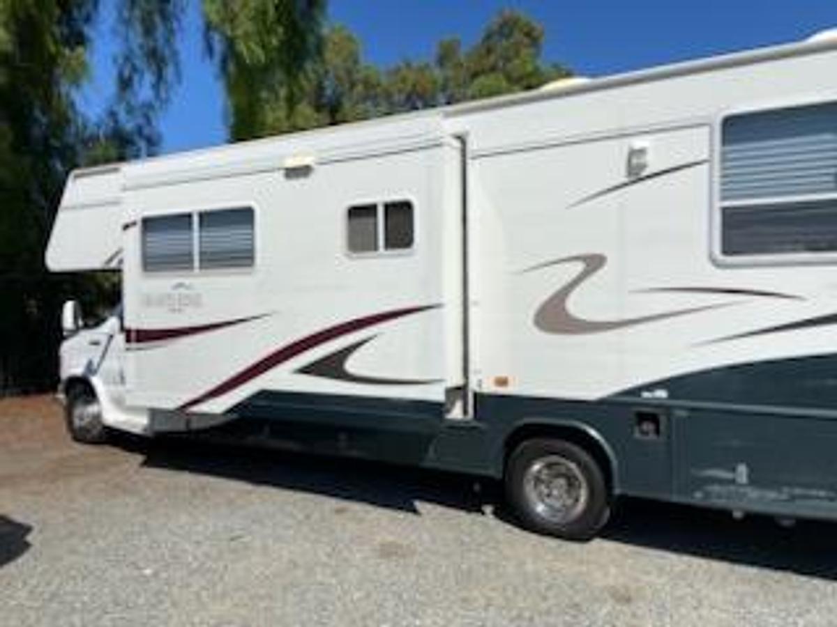 Used 2004 Jayco Granite Ridge Class C Motorhome