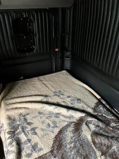 Used 2017 KENWORTH T660