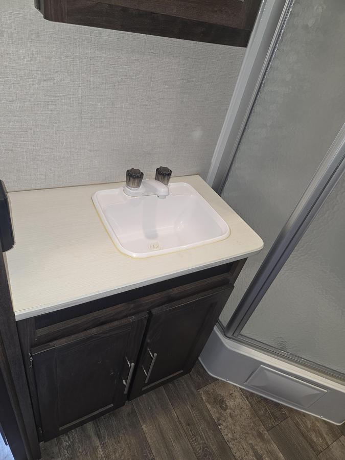 Used 2018 Crosswinds Volante VL30EK Travel Trailer