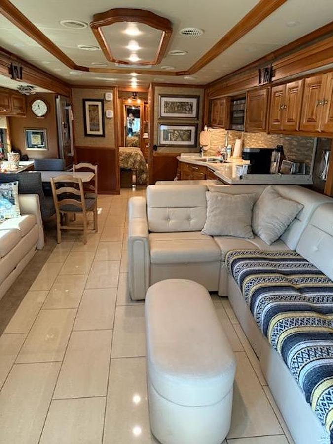 Used 2015  Tiffin Motorhomes Phaeton 42LH Class A Motorhome