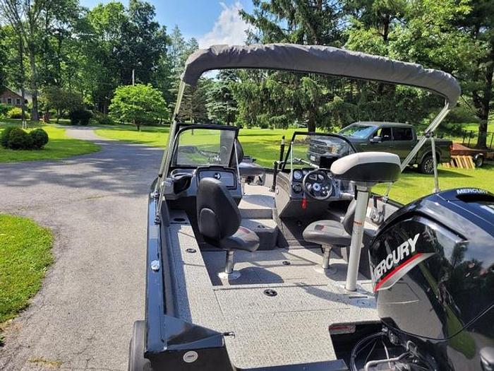 Used 2021 Tracker 165 Pro-Guide