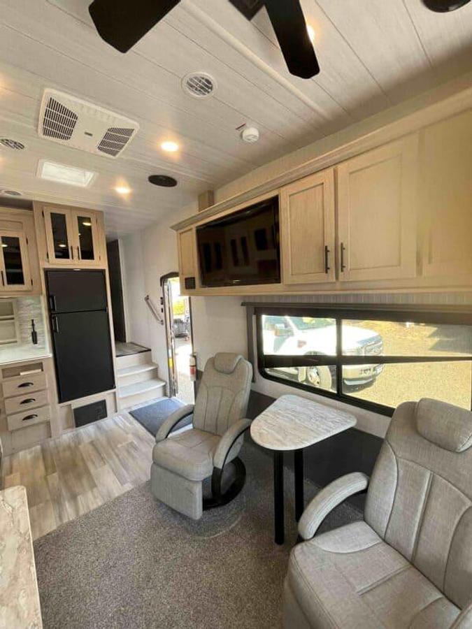 Used 2023 Forest River Sandstorm 286GSLR