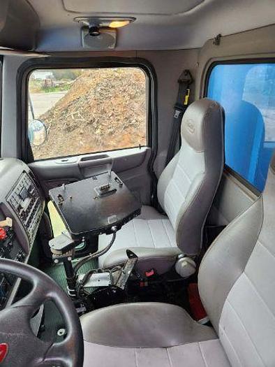 Used 2014 Peterbilt 337