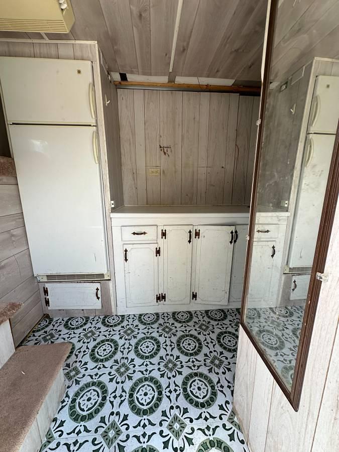 Used 1998 Horse Trailer