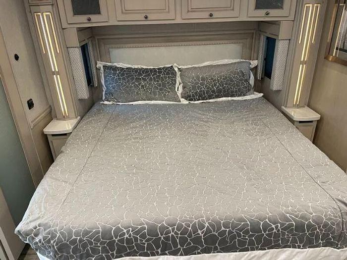 Used 2022 Newmar Dutch Star 4369