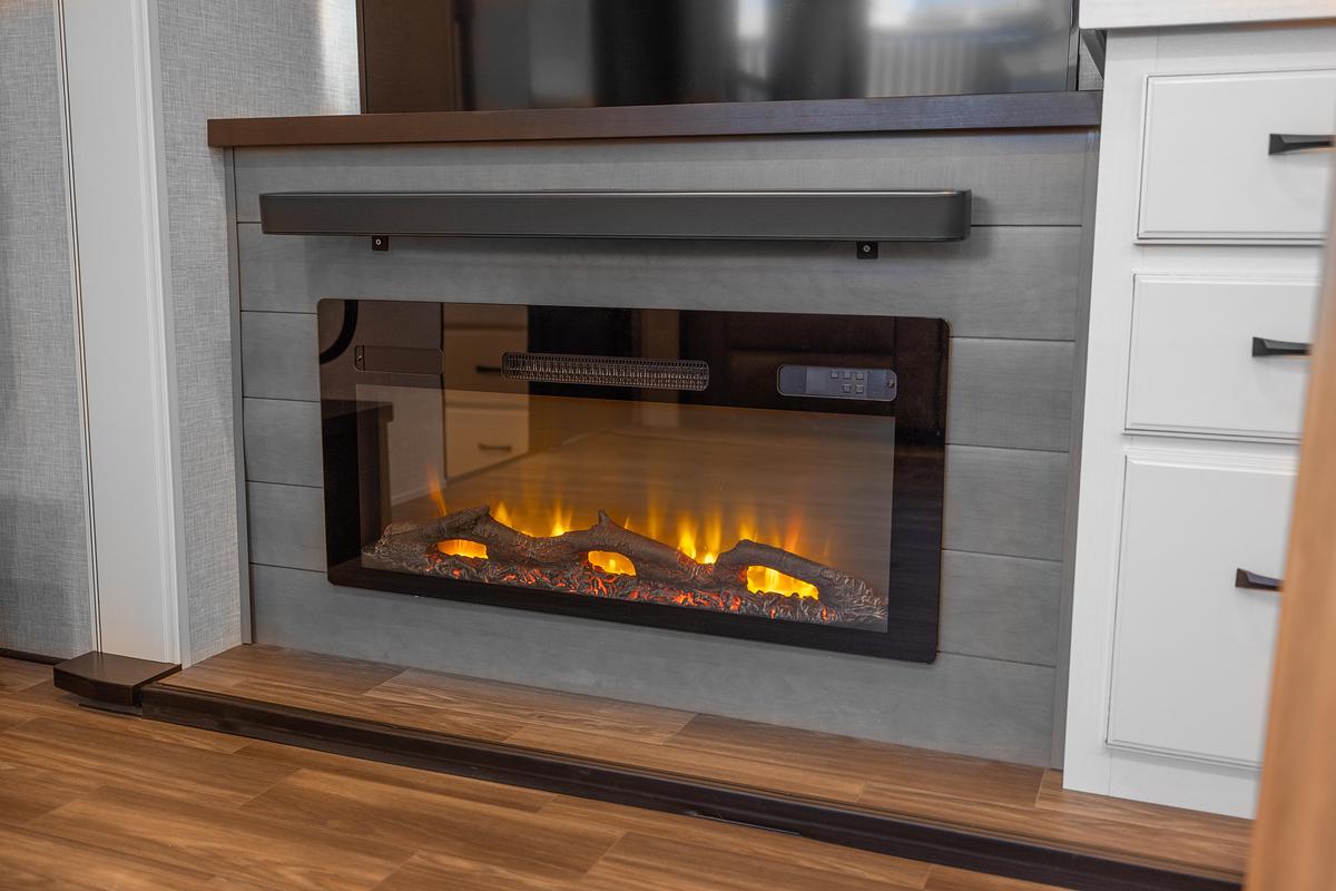 Used 2024 Jayco North Point 390CKDS Fifth Wheel