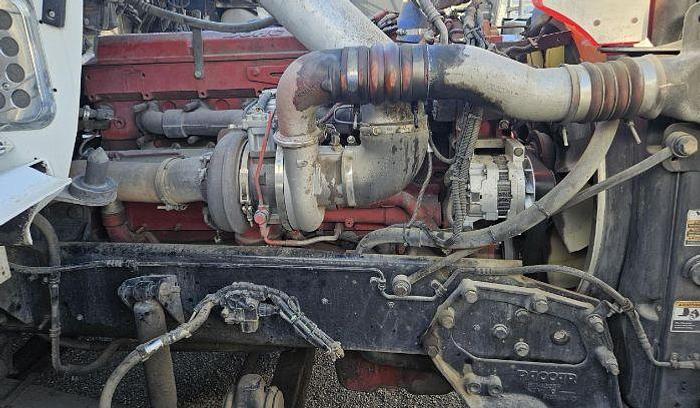 Used 2009 KENWORTH T800