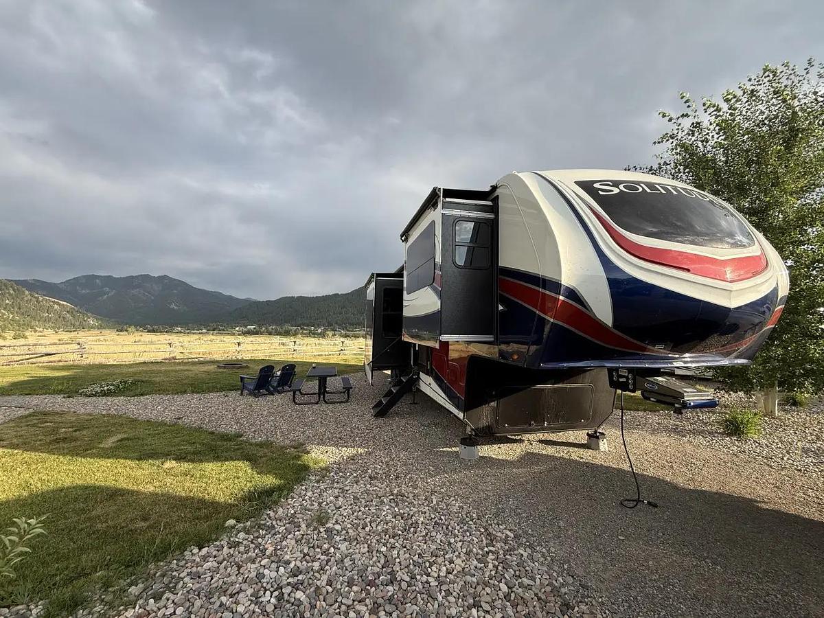 Used 2023 Grand Design Solitude 380FL