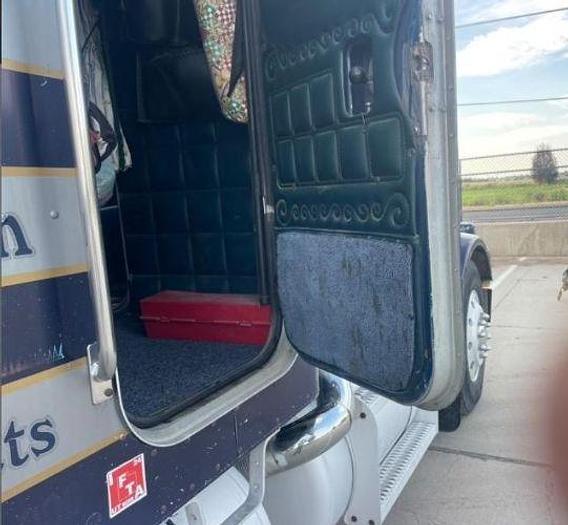 Used 1981 Peterbilt 359