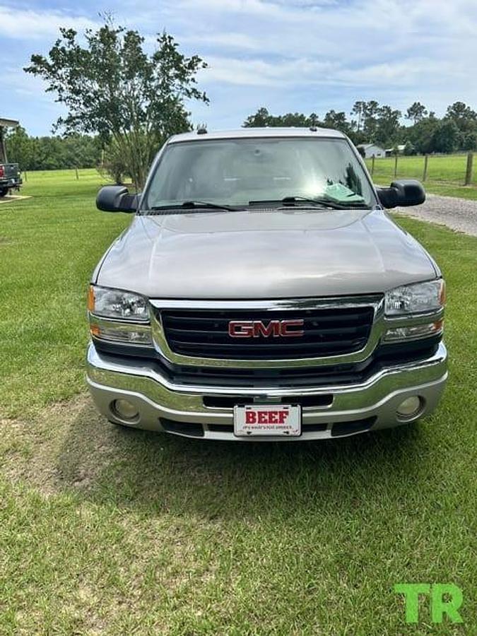 Used 2005 GMC Sierra 2500HD Duramax Diesel 4x4