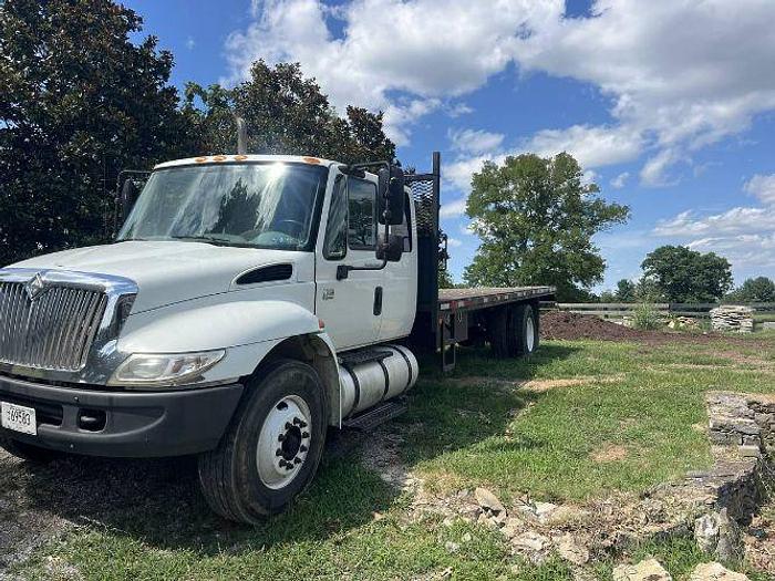 Used 2007 INTERNATIONAL 4300 Flatbed