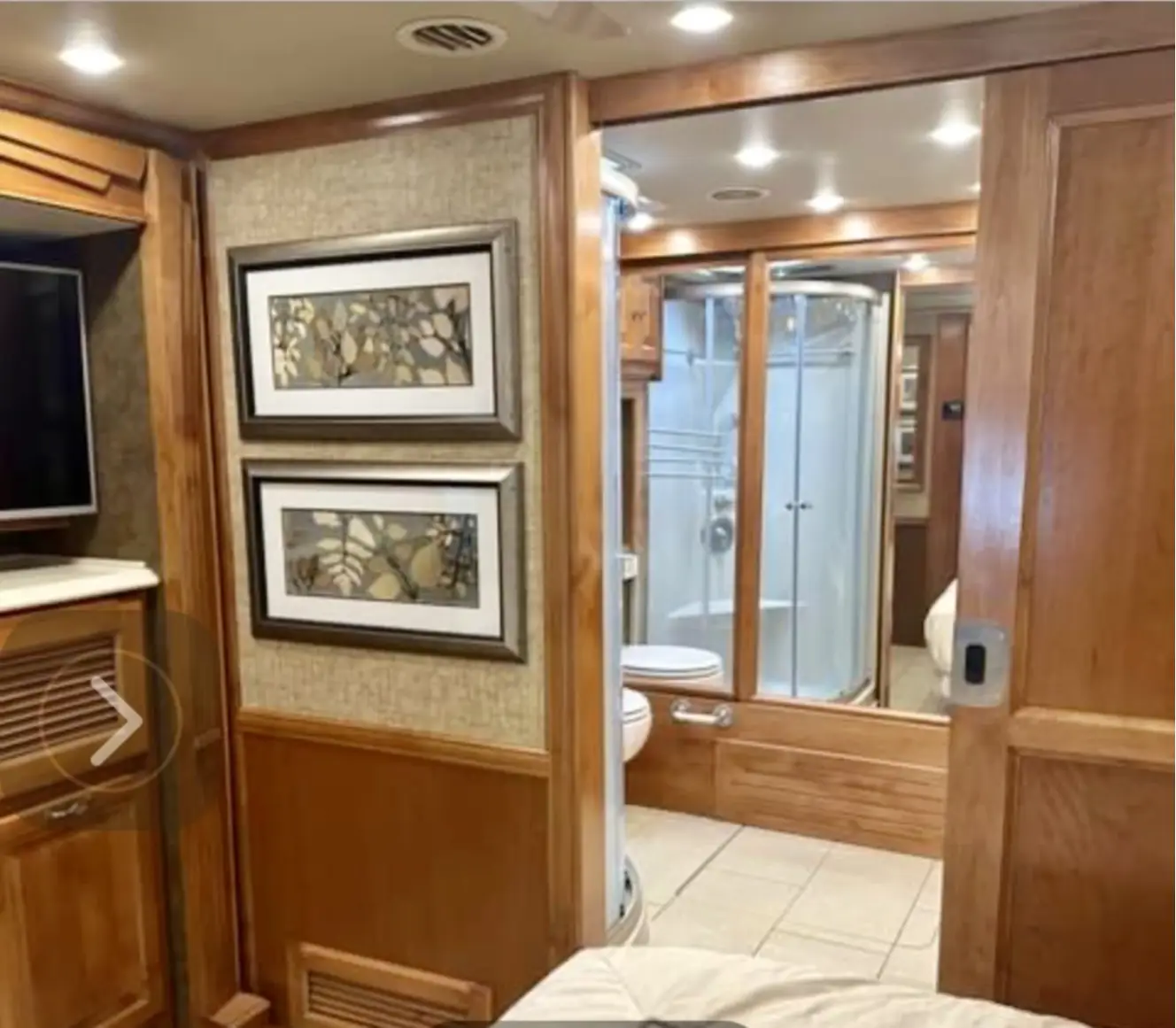 Used 2015 Tiffin Phaeton 40QTH