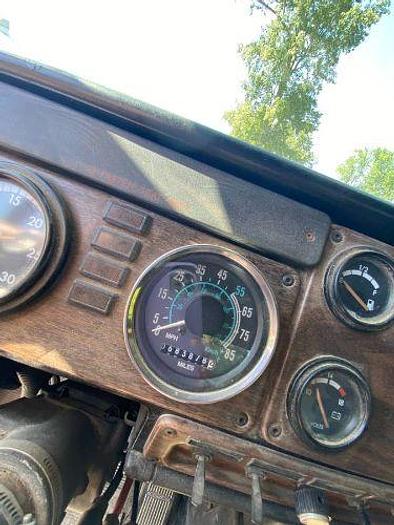 Used 1995 Freightliner USF-1E