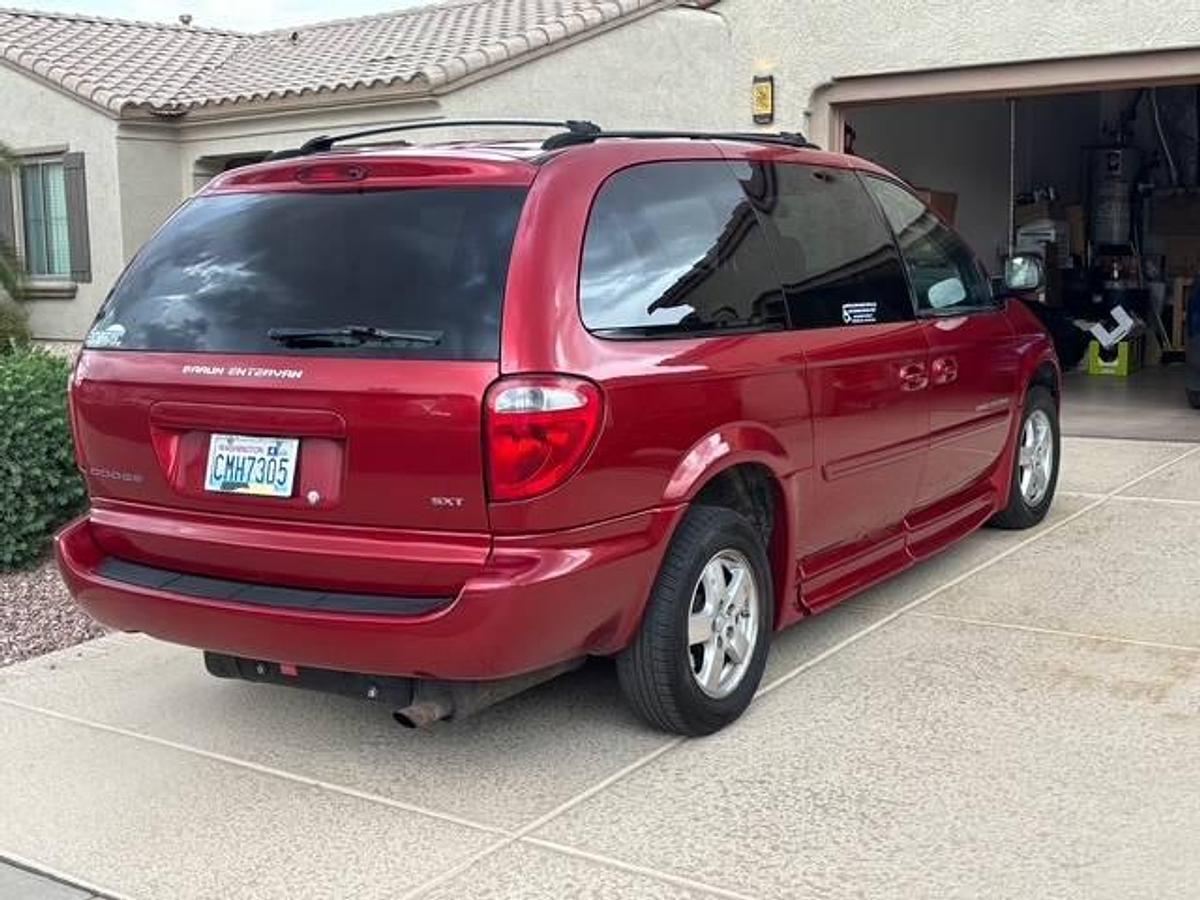 Used 2007 Dodge Grand Caravan SXT Wheelchair Accessible