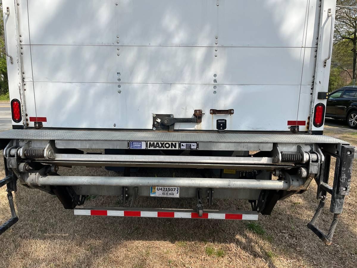 Used 2020 Freightliner M2 106 26ft Box Truck W/ Liftgate