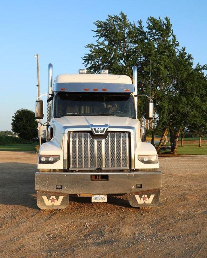 Used 2023 WESTERN STAR 49X