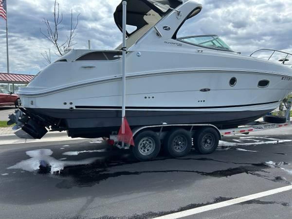 Used 2010 SEA RAY SUNDANCER 310