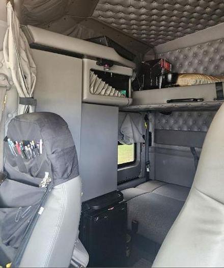 Used 2014 KENWORTH W900L